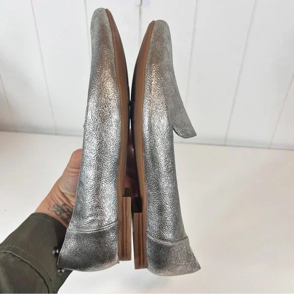 Naturalizer Shoes Womens 8 M Kit2 Slip On Loafer Flats Silver Faux Leather - Picture 7 of 9